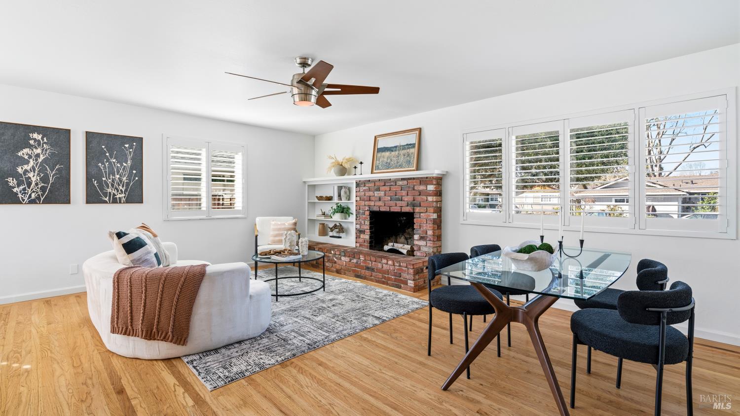 Detail Gallery Image 7 of 34 For 3528 Yale Dr, Santa Rosa,  CA 95405 - 3 Beds | 2 Baths