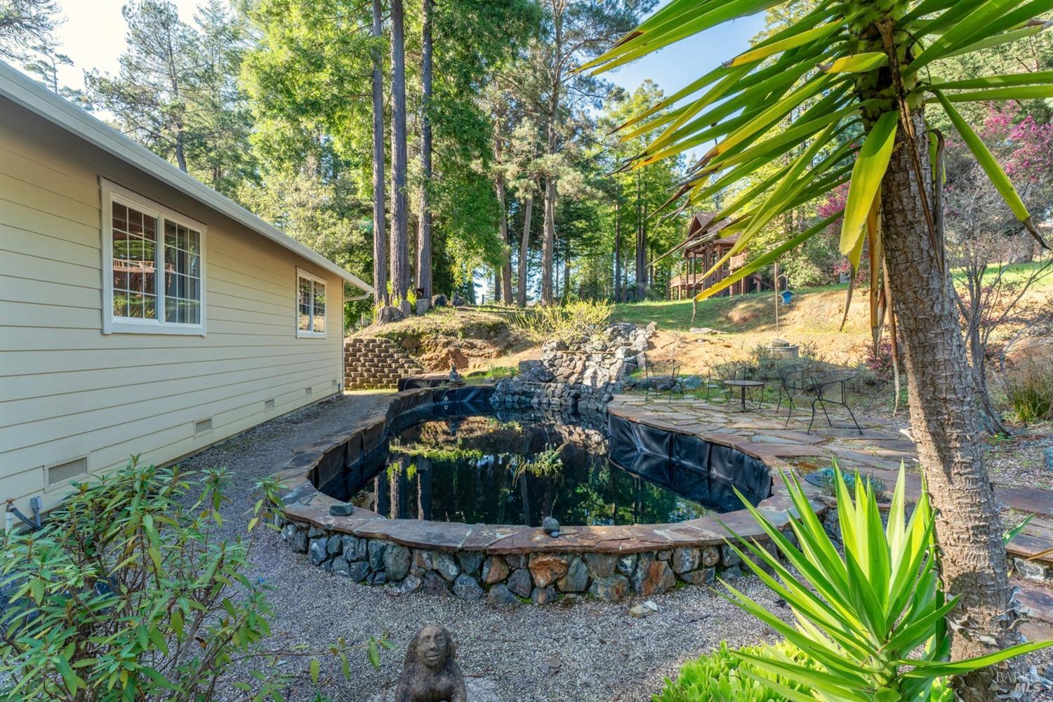 Detail Gallery Image 5 of 31 For 18940 Timber Pointe Dr, Fort Bragg,  CA 95437 - 4 Beds | 3 Baths