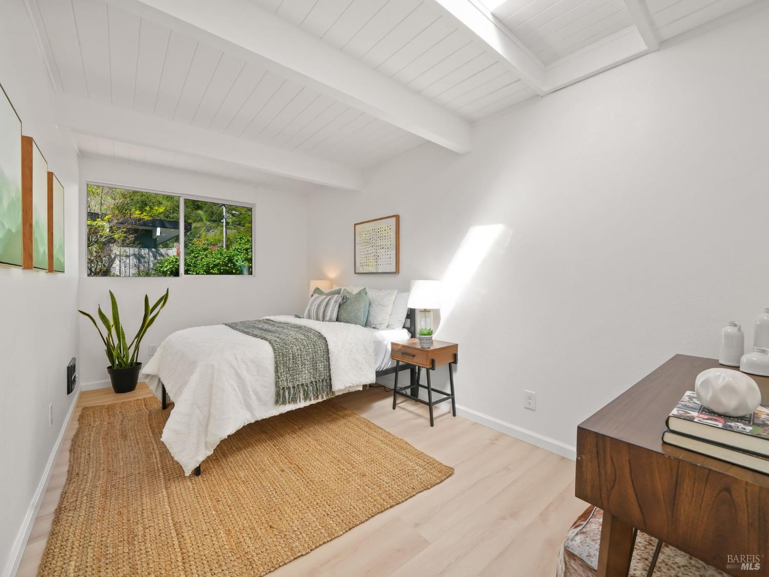 Detail Gallery Image 20 of 56 For 2151 Danberry Ln, San Rafael,  CA 94903 - 4 Beds | 2 Baths