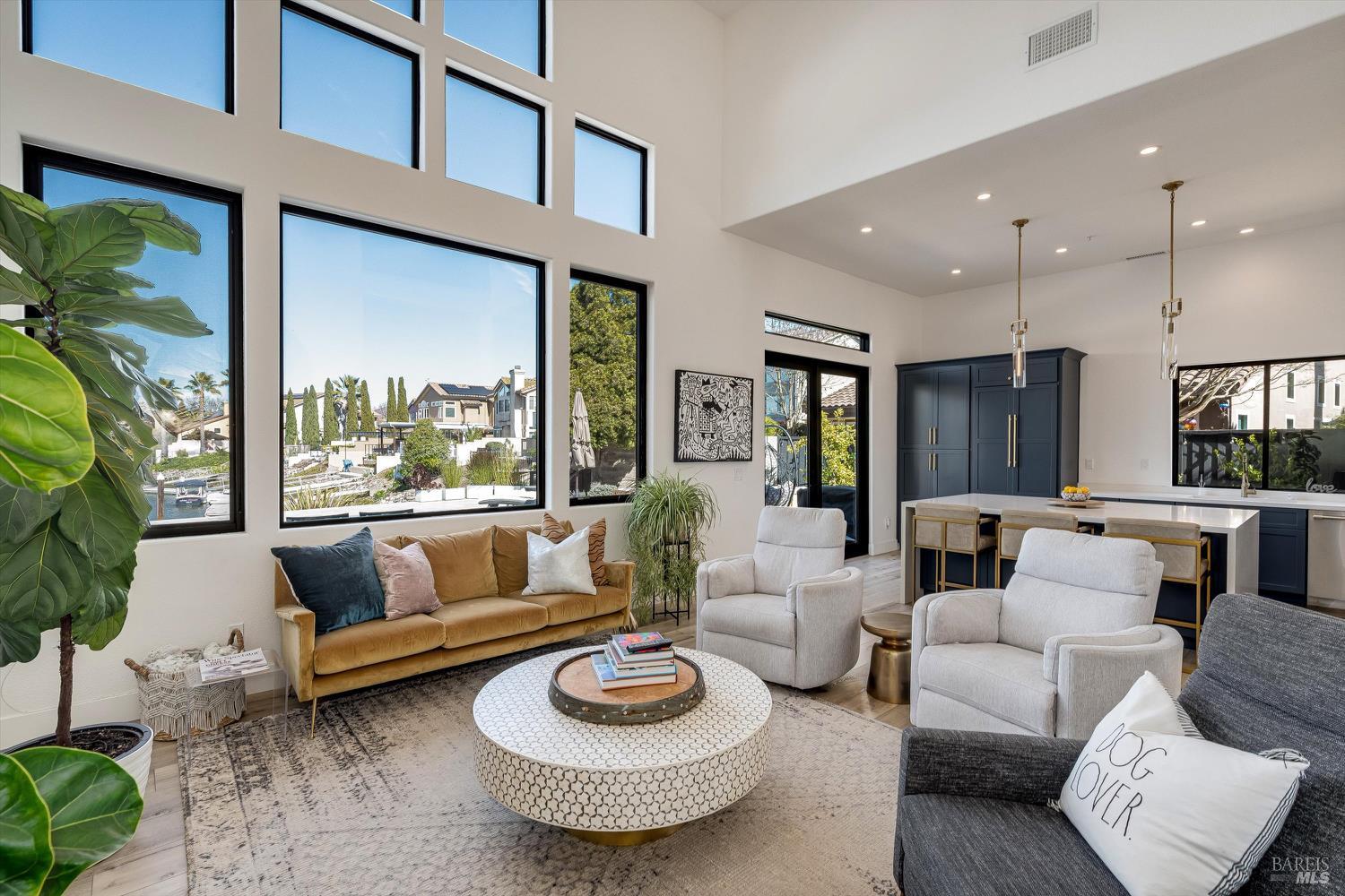 Detail Gallery Image 41 of 77 For 100 S Newport Dr, Napa,  CA 94559 - 4 Beds | 2/1 Baths