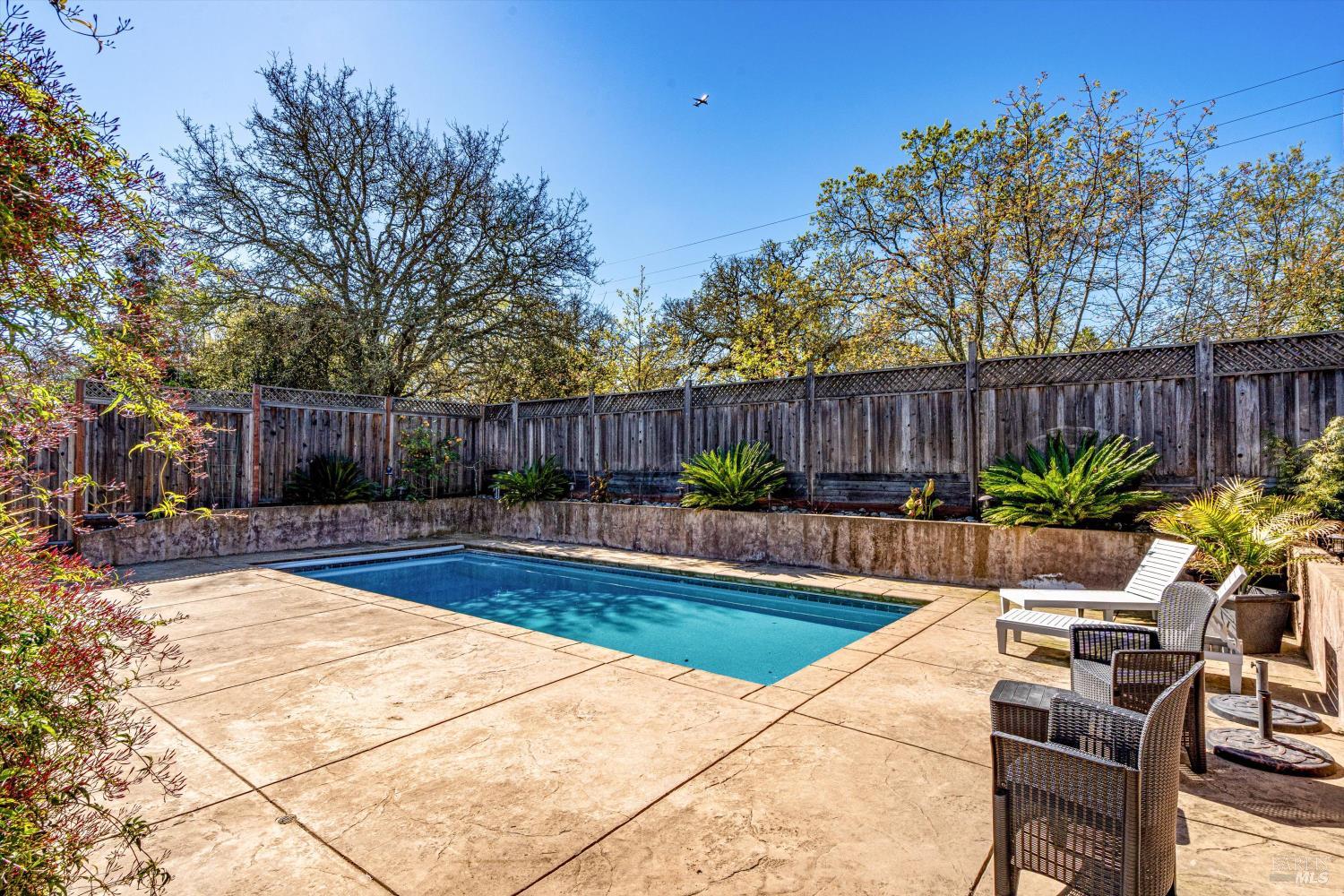 Detail Gallery Image 53 of 65 For 532 Walten Way, Windsor,  CA 95492 - 4 Beds | 2/1 Baths