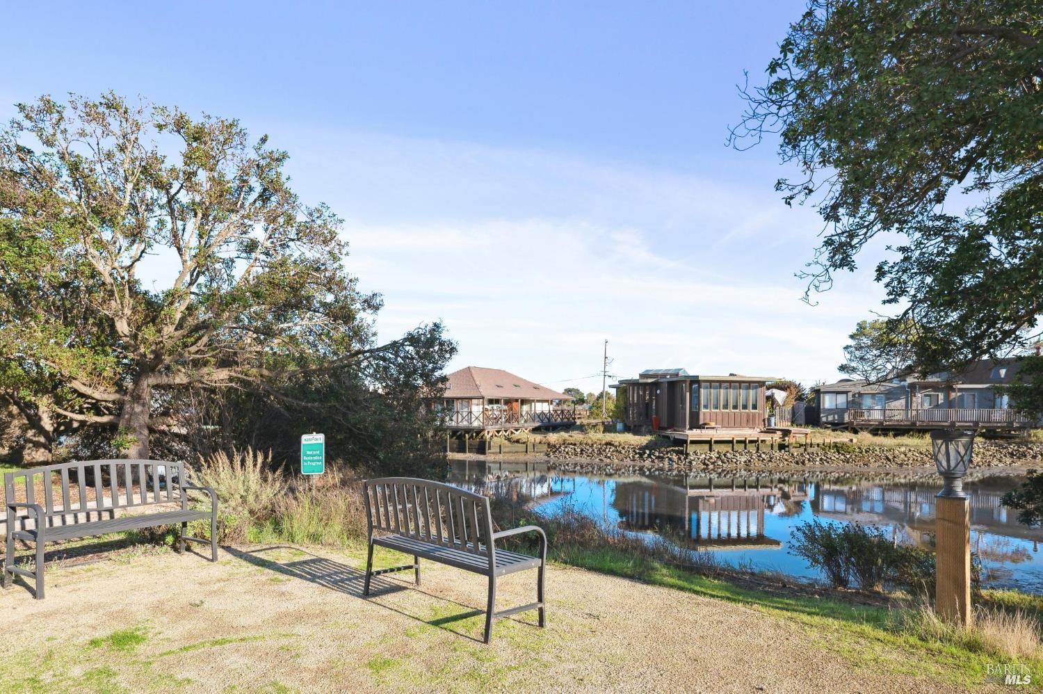 Detail Gallery Image 14 of 35 For 408 Larkspur Plaza Dr, Larkspur,  CA 94939 - 1 Beds | 1 Baths