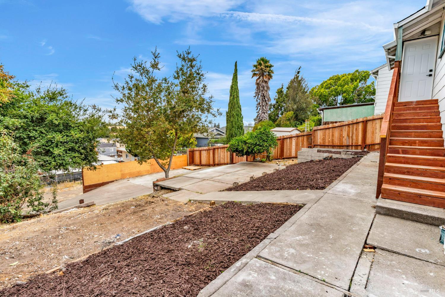 Detail Gallery Image 24 of 32 For 729 1st St, Rodeo,  CA 94572 - 3 Beds | 2 Baths