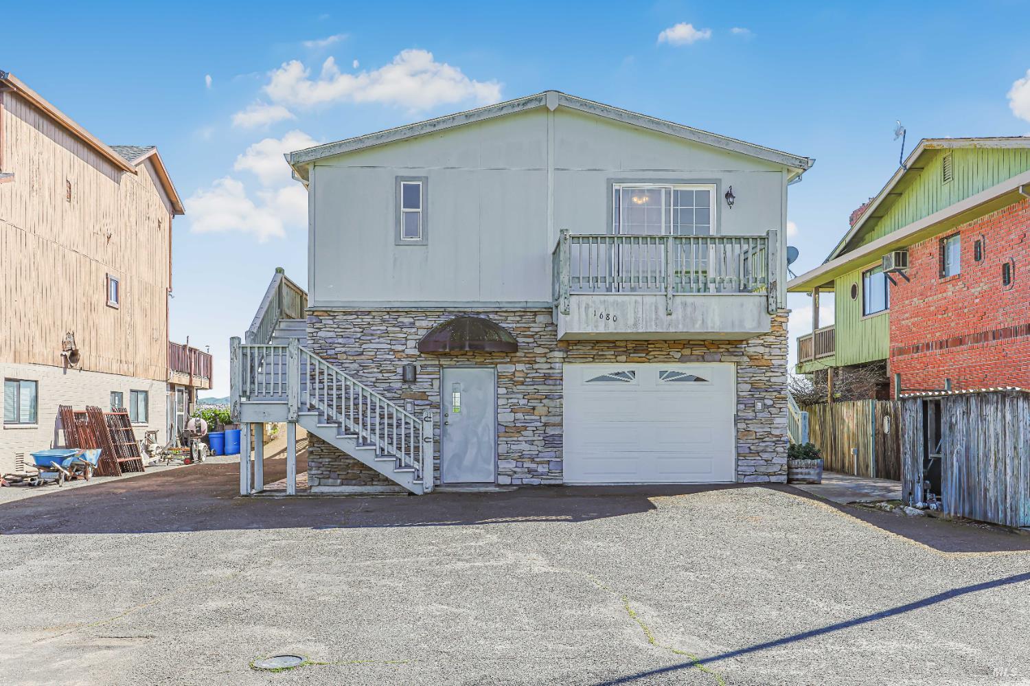 Detail Gallery Image 2 of 49 For 1680 Milton Rd, Napa,  CA 94559 - 2 Beds | 2 Baths