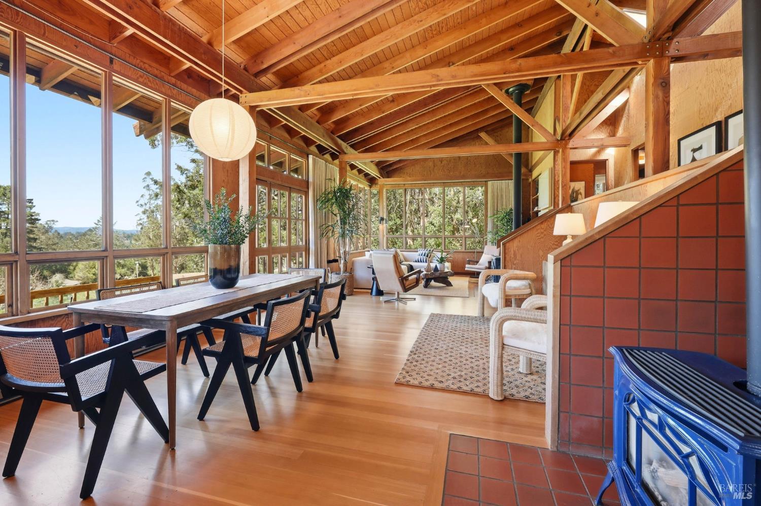 Detail Gallery Image 6 of 63 For 4142 Burnside Rd, Sebastopol,  CA 95472 - 3 Beds | 3 Baths