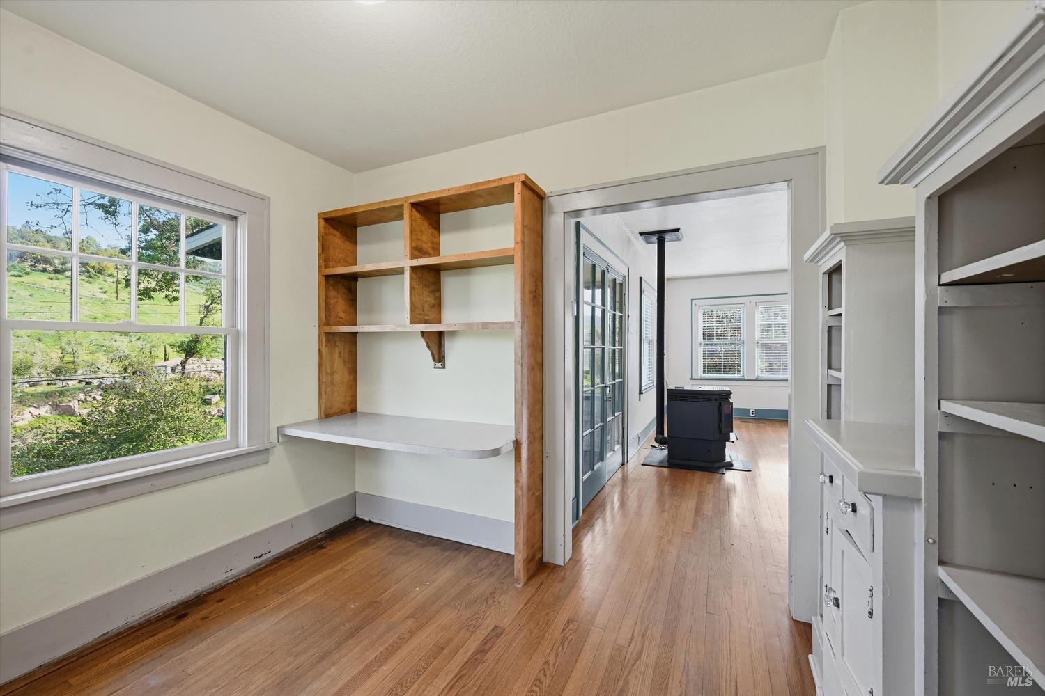 Detail Gallery Image 12 of 41 For 1830 Howell Mountain Rd, Saint Helena,  CA 94574 - 2 Beds | 1/1 Baths