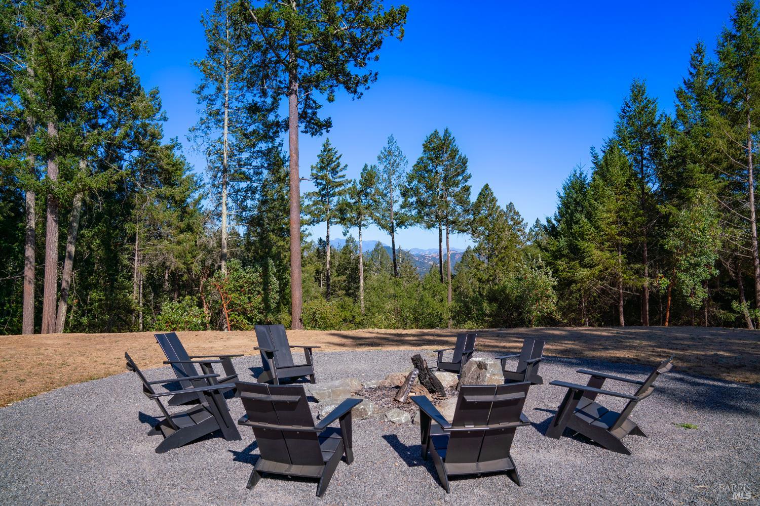 Detail Gallery Image 2 of 10 For 1260 Emerald Ranch Rd, Healdsburg,  CA 95448 - – Beds | – Baths