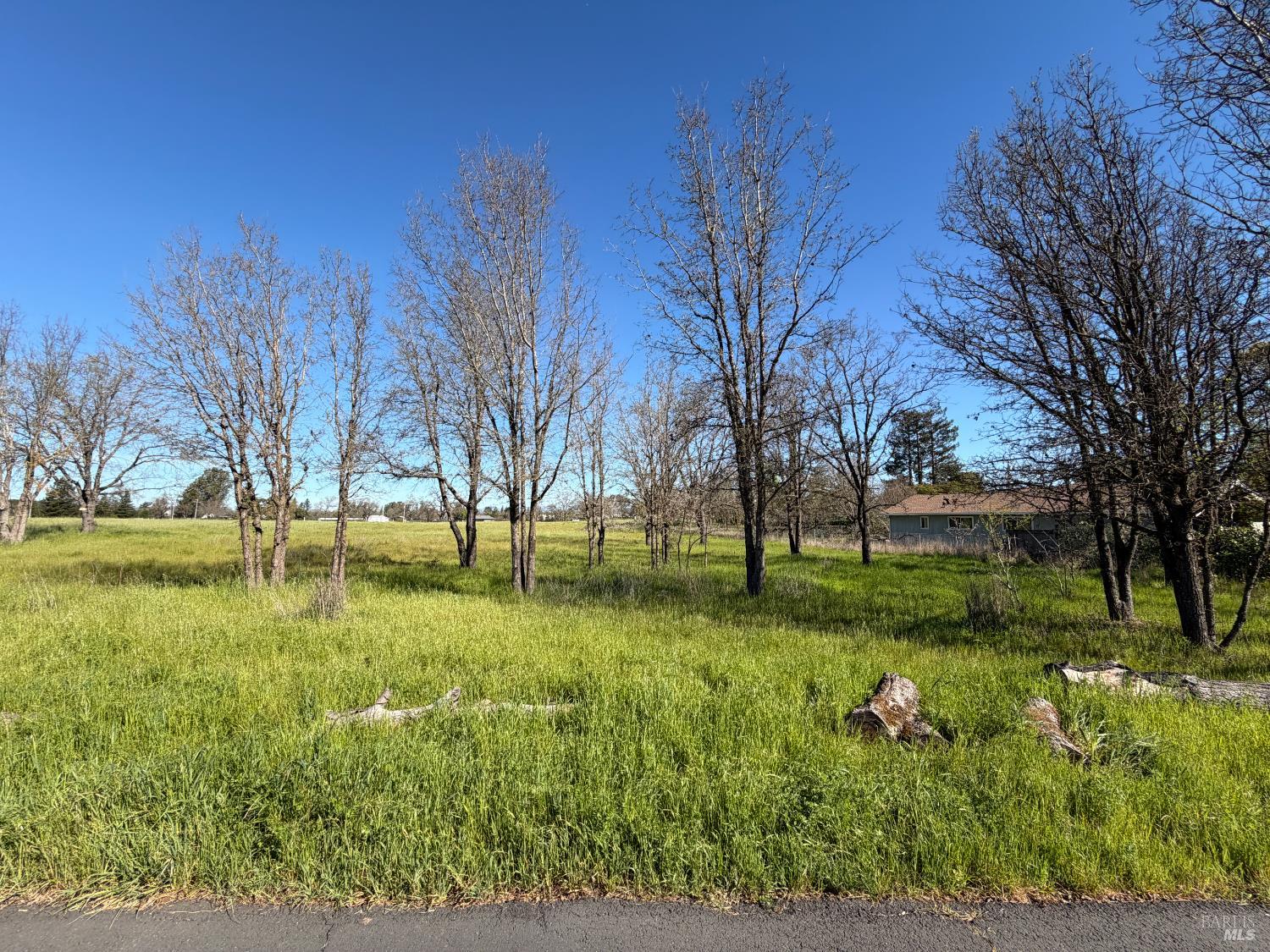 Detail Gallery Image 5 of 9 For 5350 Oak Meadow Dr, Santa Rosa,  CA 95401 - – Beds | – Baths