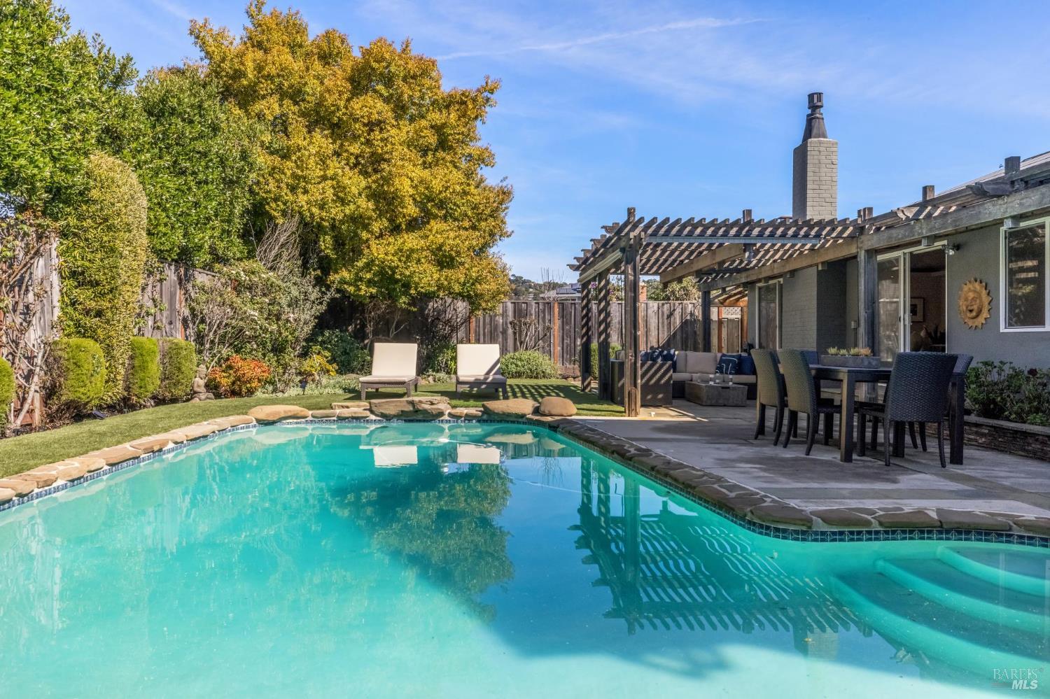 Detail Gallery Image 59 of 64 For 38 Cornell Ave, Larkspur,  CA 94939 - 5 Beds | 3 Baths