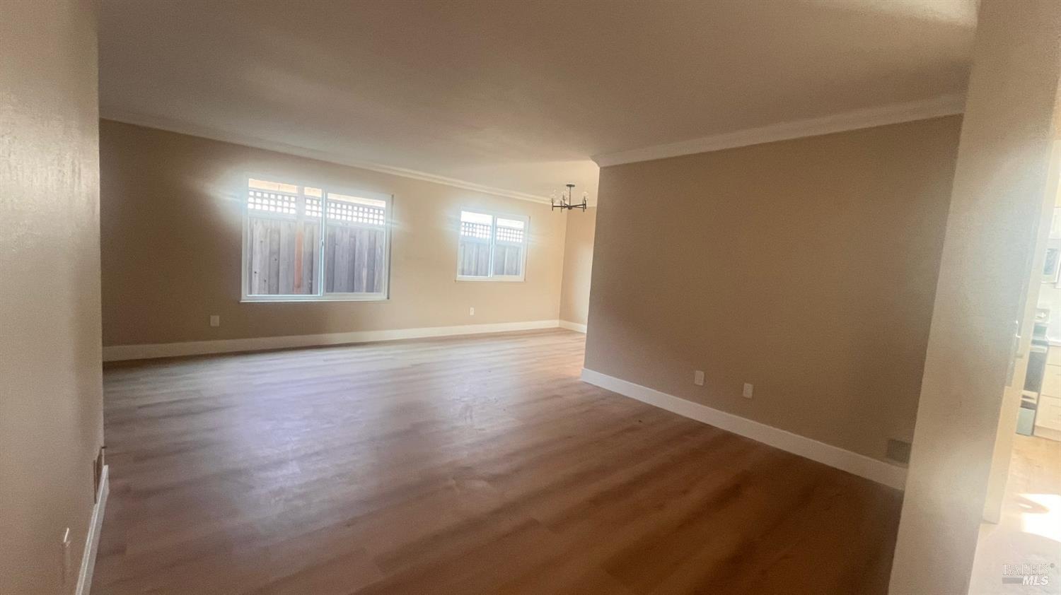 Detail Gallery Image 7 of 11 For 482 Vivienne Dr, Watsonville,  CA 95076 - 2 Beds | 2 Baths