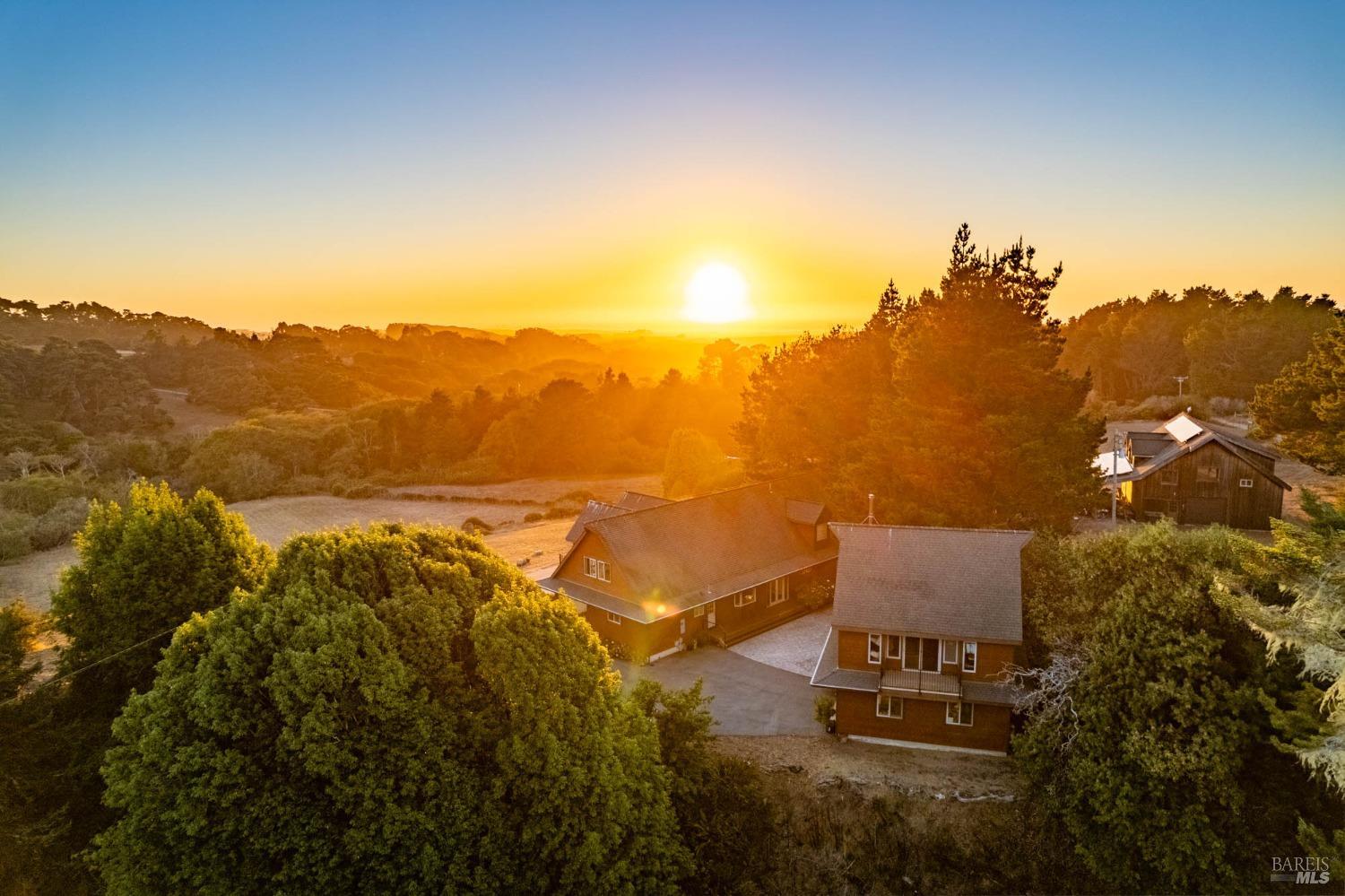 Detail Gallery Image 50 of 98 For 43500 Crispin Rd, Manchester,  CA 95459 - 3 Beds | 3 Baths