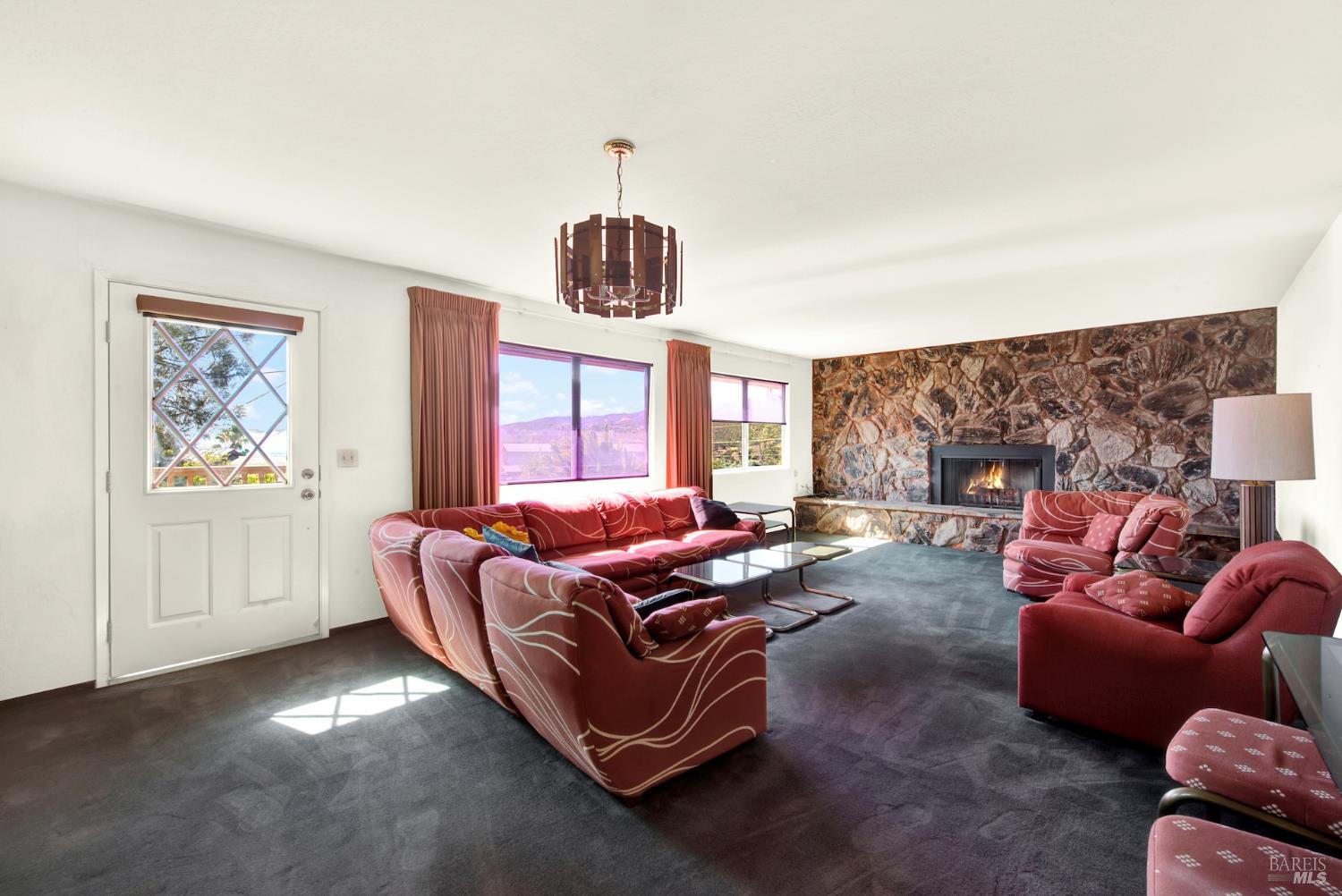 Detail Gallery Image 16 of 68 For 1090 Blueridge Dr, Napa,  CA 94558 - 2 Beds | 2 Baths