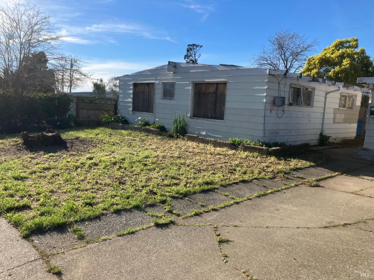 Detail Gallery Image 2 of 23 For 18 Joan Dr, American Canyon,  CA 94503 - 3 Beds | 2 Baths