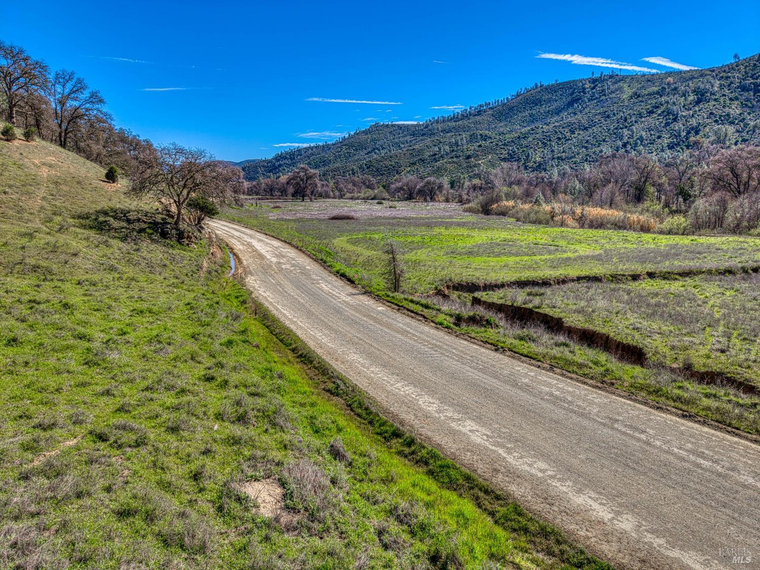 Detail Gallery Image 5 of 57 For 2393 New Long Valley Rd, Clearlake Oaks,  CA 95423 - – Beds | – Baths