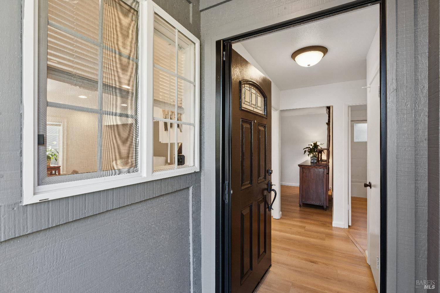 Detail Gallery Image 5 of 31 For 731 5th St, Sonoma,  CA 95476 - 3 Beds | 2 Baths