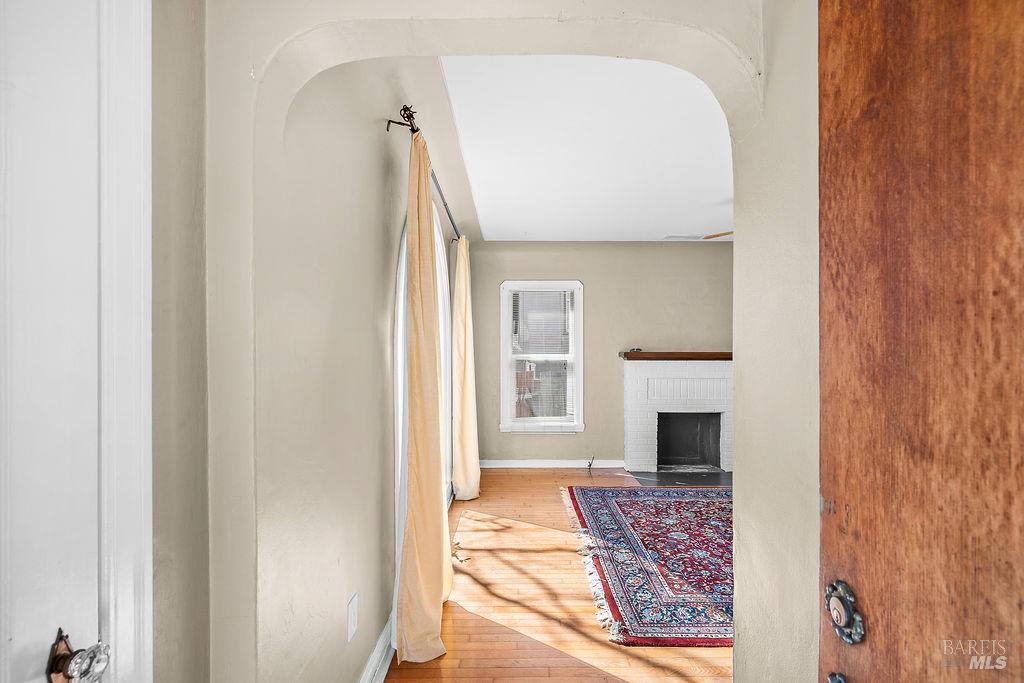 Detail Gallery Image 3 of 32 For 1434 Beach St, Vallejo,  CA 94590 - 2 Beds | 1 Baths