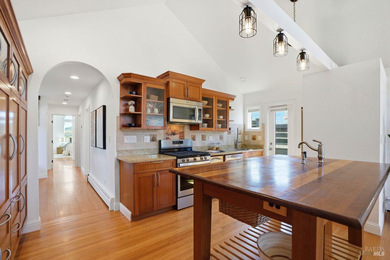 Detail Gallery Image 9 of 37 For 21 Boardwalk One Unkn, Larkspur,  CA 94939 - 3 Beds | 2 Baths