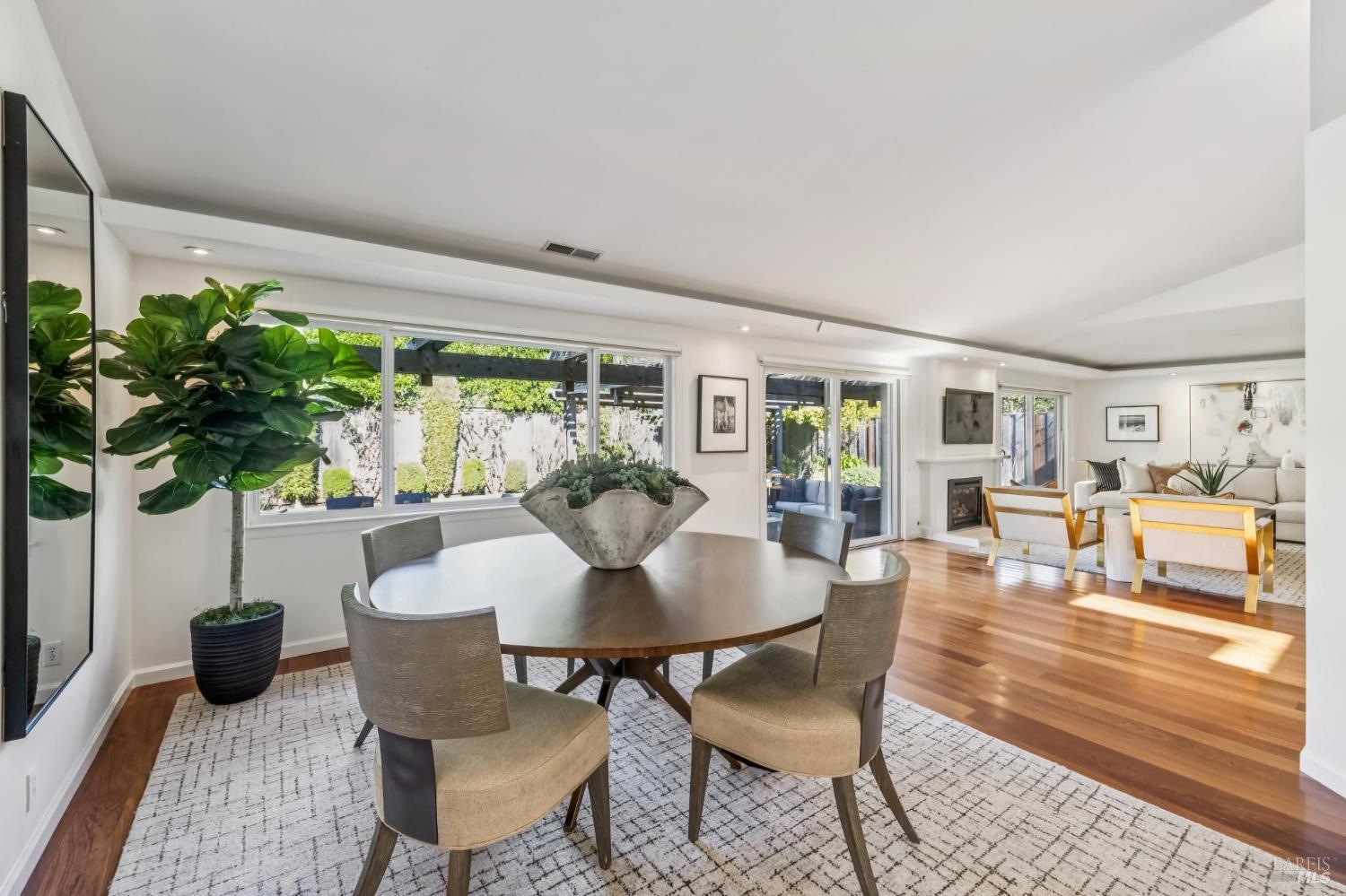 Detail Gallery Image 21 of 64 For 38 Cornell Ave, Larkspur,  CA 94939 - 5 Beds | 3 Baths