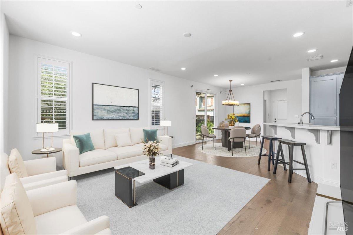 Detail Gallery Image 8 of 49 For 115 Lavender Cir, Healdsburg,  CA 95448 - 3 Beds | 2/1 Baths