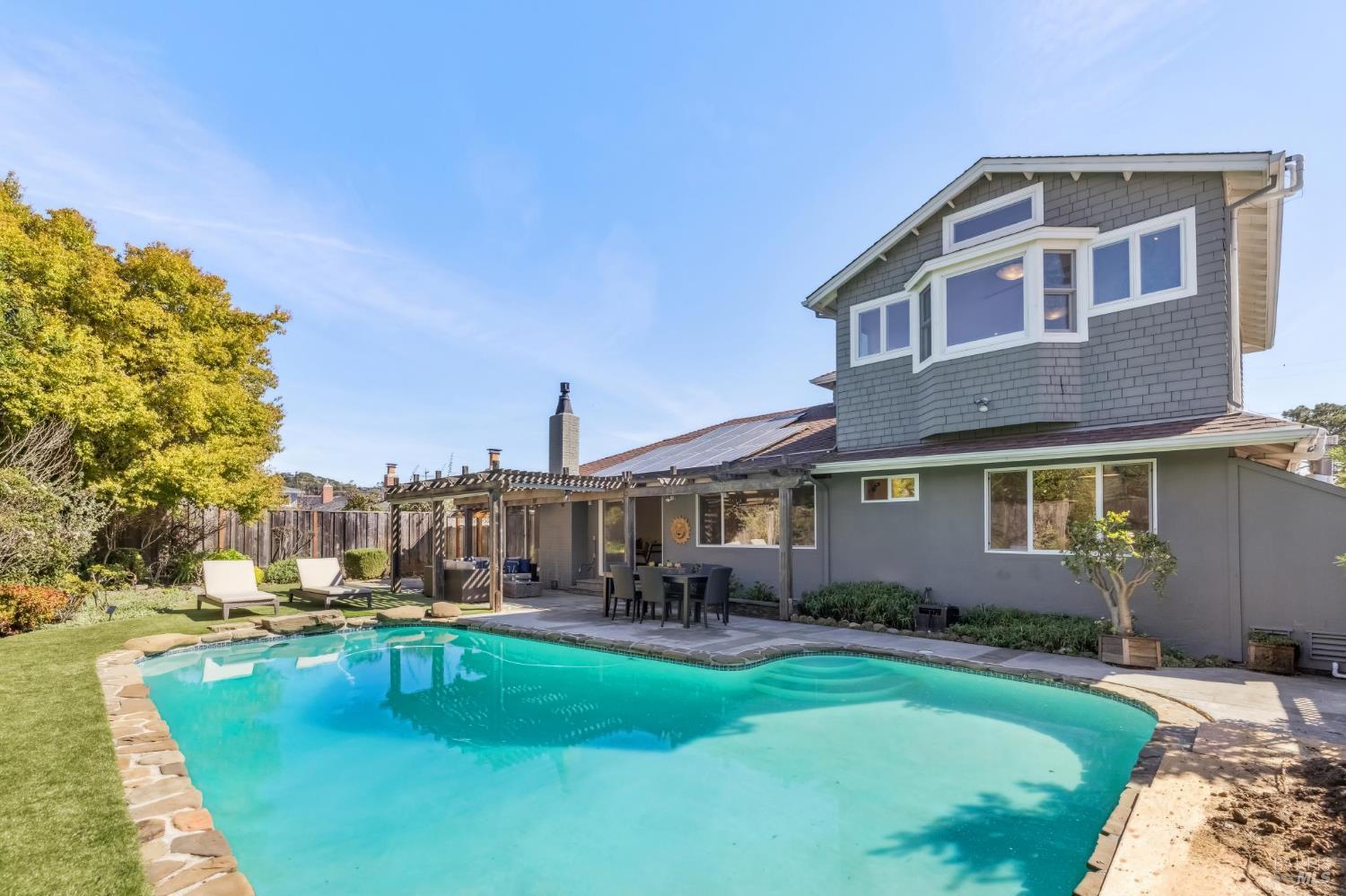 Detail Gallery Image 61 of 64 For 38 Cornell Ave, Larkspur,  CA 94939 - 5 Beds | 3 Baths