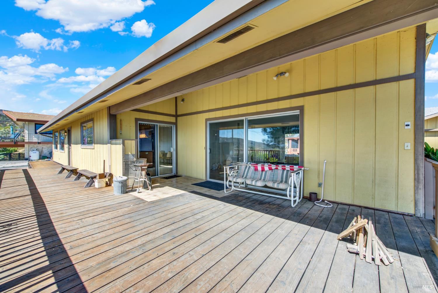 Detail Gallery Image 13 of 68 For 1090 Blueridge Dr, Napa,  CA 94558 - 2 Beds | 2 Baths