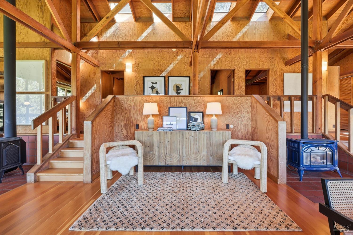 Detail Gallery Image 11 of 63 For 4142 Burnside Rd, Sebastopol,  CA 95472 - 3 Beds | 3 Baths