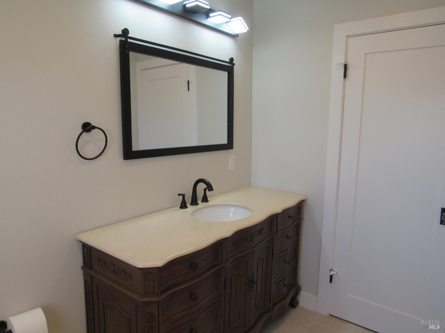 Detail Gallery Image 24 of 27 For 196 Church St, Sonoma,  CA 95476 - 2 Beds | 1 Baths