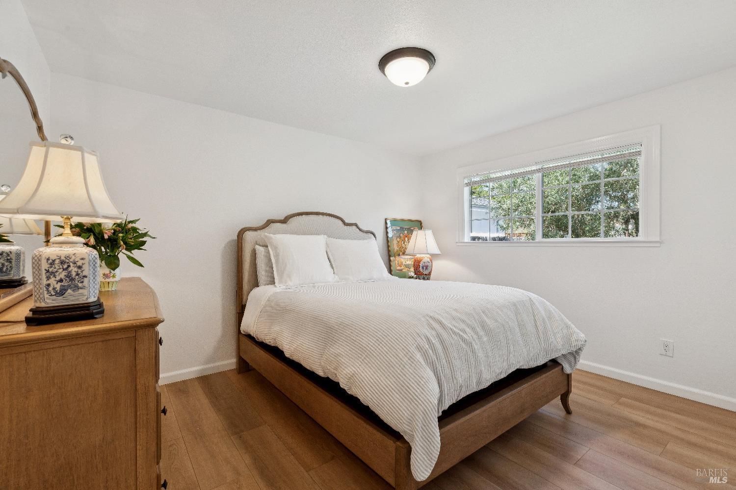 Detail Gallery Image 22 of 31 For 731 5th St, Sonoma,  CA 95476 - 3 Beds | 2 Baths