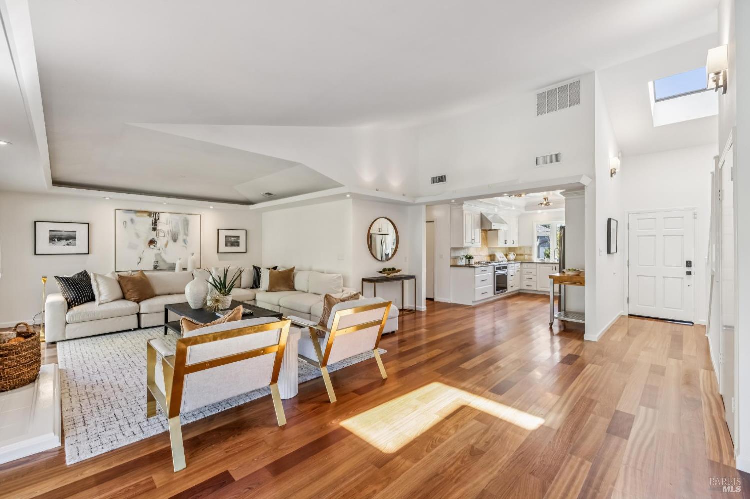 Detail Gallery Image 22 of 64 For 38 Cornell Ave, Larkspur,  CA 94939 - 5 Beds | 3 Baths