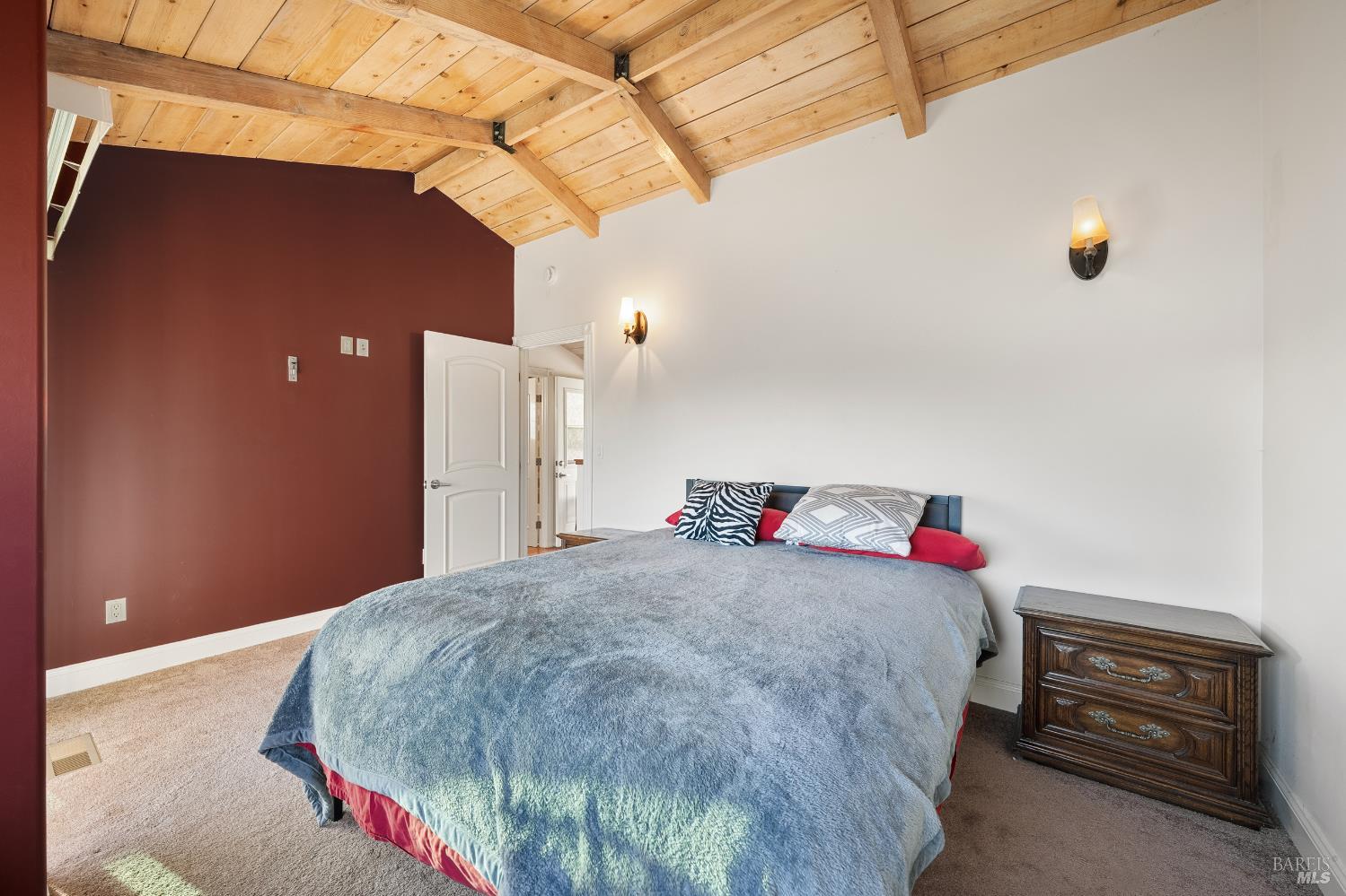 Detail Gallery Image 19 of 43 For 12620 Lakeshore Dr, Clearlake,  CA 95422 - 3 Beds | 1/1 Baths