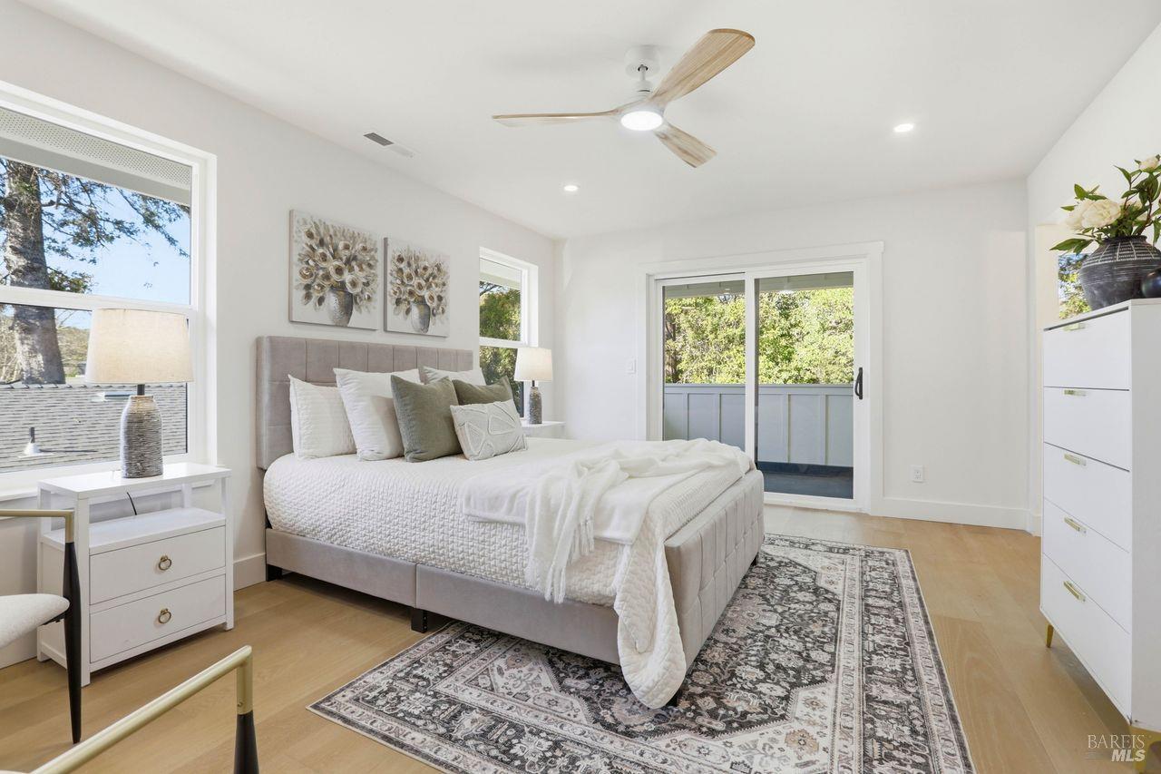 Detail Gallery Image 17 of 37 For 41 Park Dr, San Anselmo,  CA 94960 - 3 Beds | 2/1 Baths