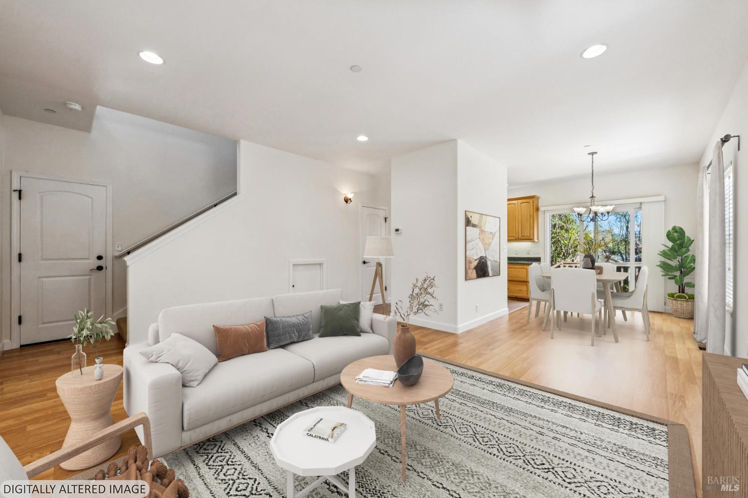 Detail Gallery Image 10 of 58 For 3 Hill Dr, Petaluma,  CA 94952 - 3 Beds | 2/1 Baths