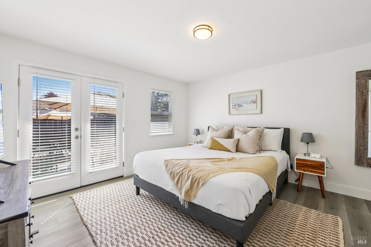 Detail Gallery Image 22 of 34 For 815 Whitney Way, Petaluma,  CA 94954 - 3 Beds | 2 Baths