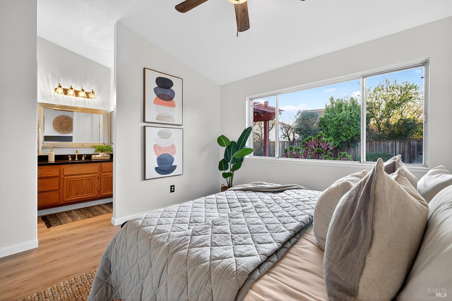 Detail Gallery Image 28 of 48 For 1056 Esparto Ct, Windsor,  CA 95492 - 3 Beds | 2 Baths