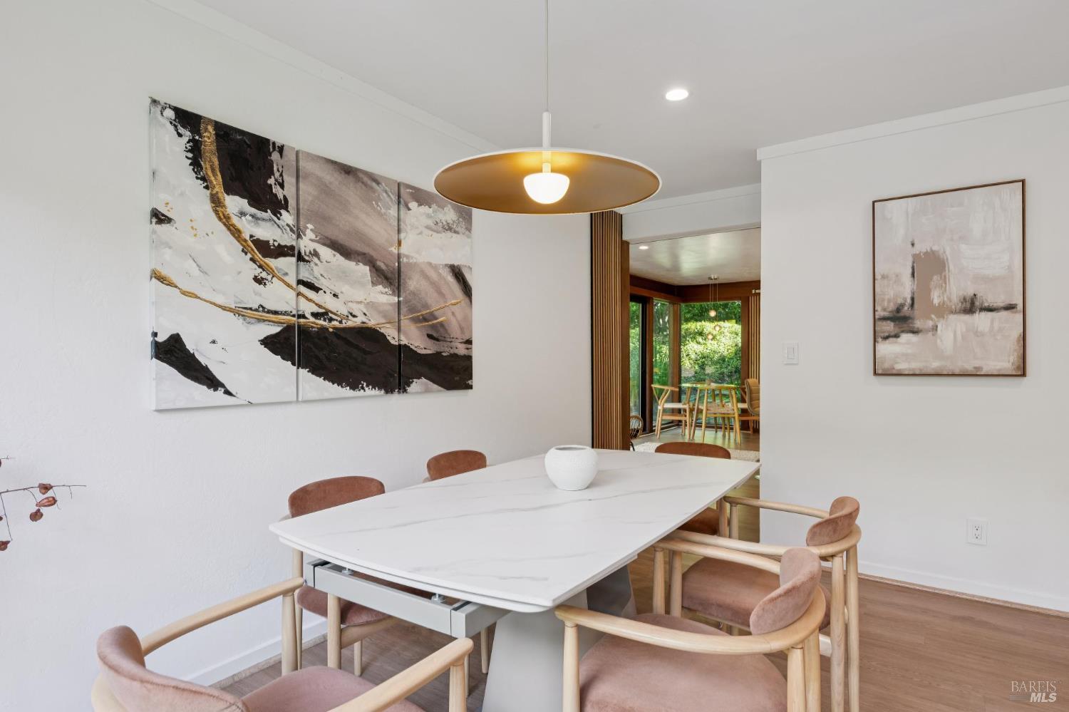 Detail Gallery Image 15 of 58 For 2 Lyford Dr #6,  Tiburon,  CA 94920 - 2 Beds | 2 Baths