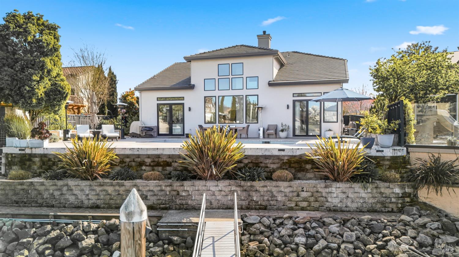 Detail Gallery Image 72 of 77 For 100 S Newport Dr, Napa,  CA 94559 - 4 Beds | 2/1 Baths