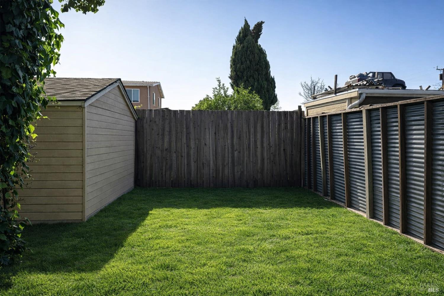 Detail Gallery Image 17 of 19 For 1029 73rd Ave, Oakland,  CA 94621 - 2 Beds | 1 Baths