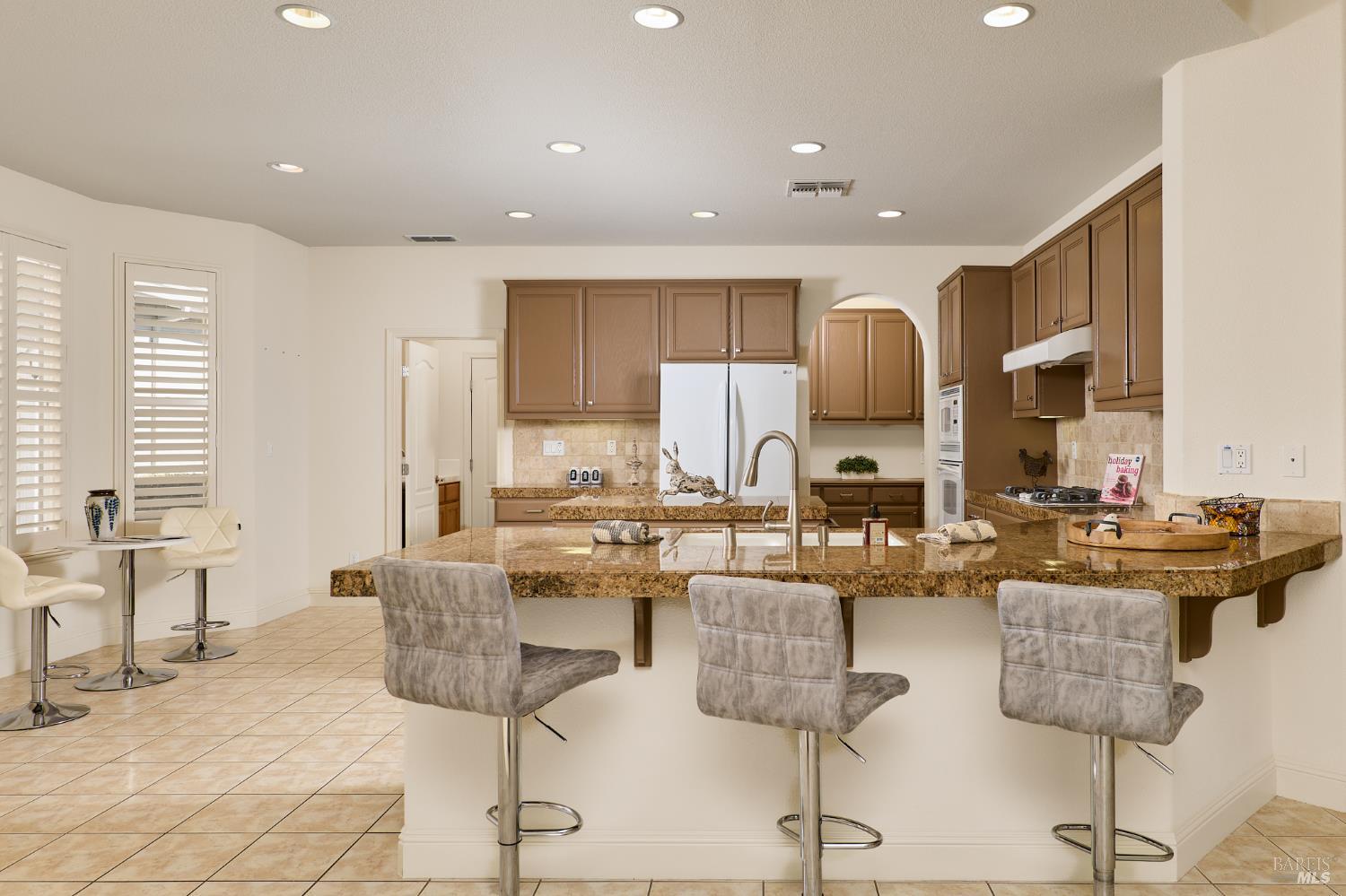 Detail Gallery Image 11 of 36 For 721 Michelbook Ln, Rio Vista,  CA 94571 - 2 Beds | 2/1 Baths