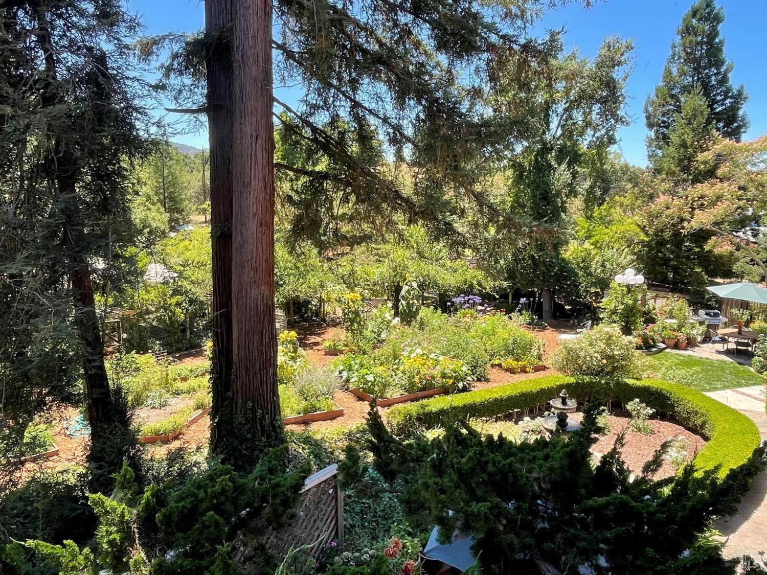 Detail Gallery Image 56 of 95 For 4038 E 3rd Ave, Napa,  CA 94558 - 4 Beds | 3 Baths