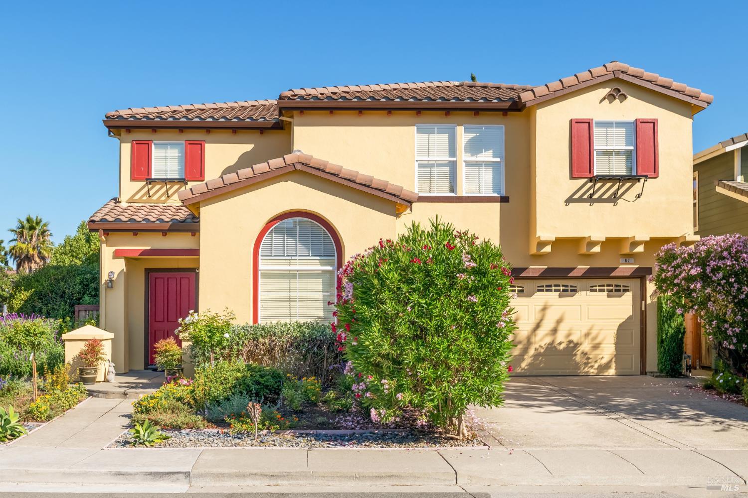 Detail Gallery Image 2 of 26 For 62 Richardson Rd, Novato,  CA 94949 - 5 Beds | 3 Baths