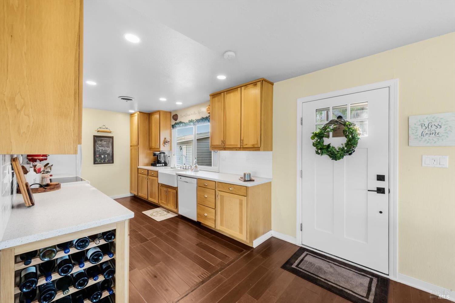 Detail Gallery Image 14 of 45 For 1380 Steele Canyon Rd, Napa,  CA 94558 - 2 Beds | 1/1 Baths