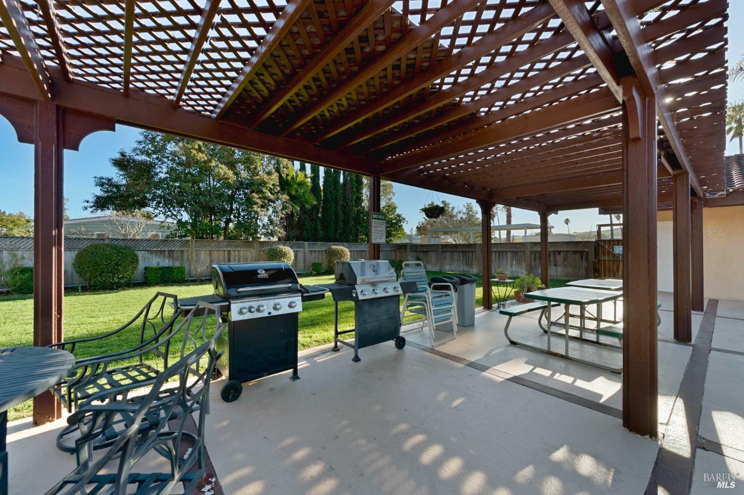 Detail Gallery Image 51 of 66 For 145 Bear Flag Rd, Sonoma,  CA 95476 - 3 Beds | 2 Baths