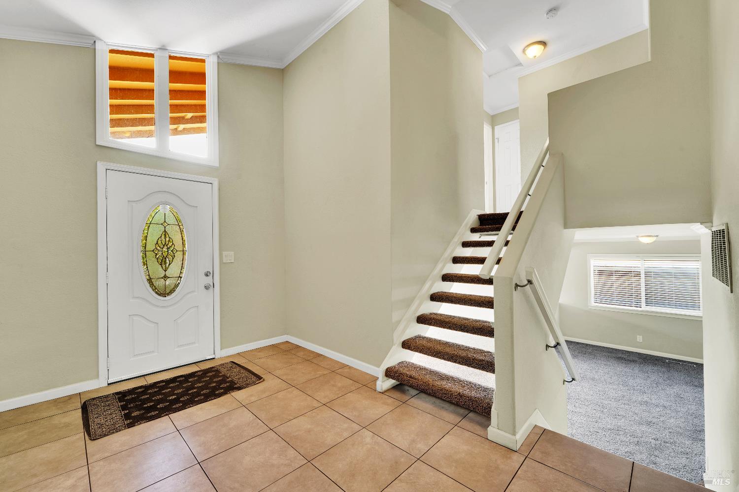 Detail Gallery Image 4 of 20 For 307 Brunswick Dr, Vallejo,  CA 94591 - 3 Beds | 2/1 Baths