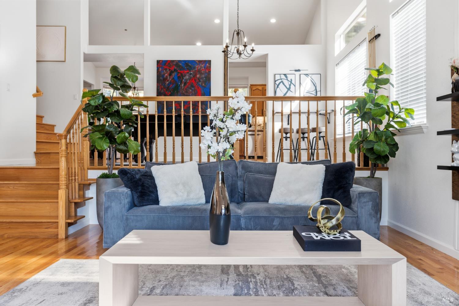 Detail Gallery Image 4 of 57 For 134 Grevillia Dr, Petaluma,  CA 94952 - 4 Beds | 3 Baths