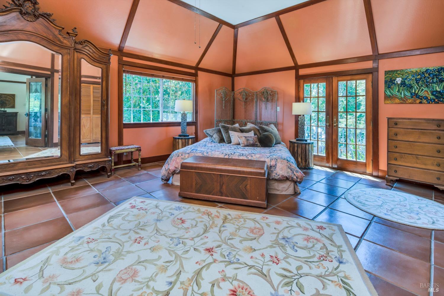 Detail Gallery Image 53 of 95 For 4038 E 3rd Ave, Napa,  CA 94558 - 4 Beds | 3 Baths