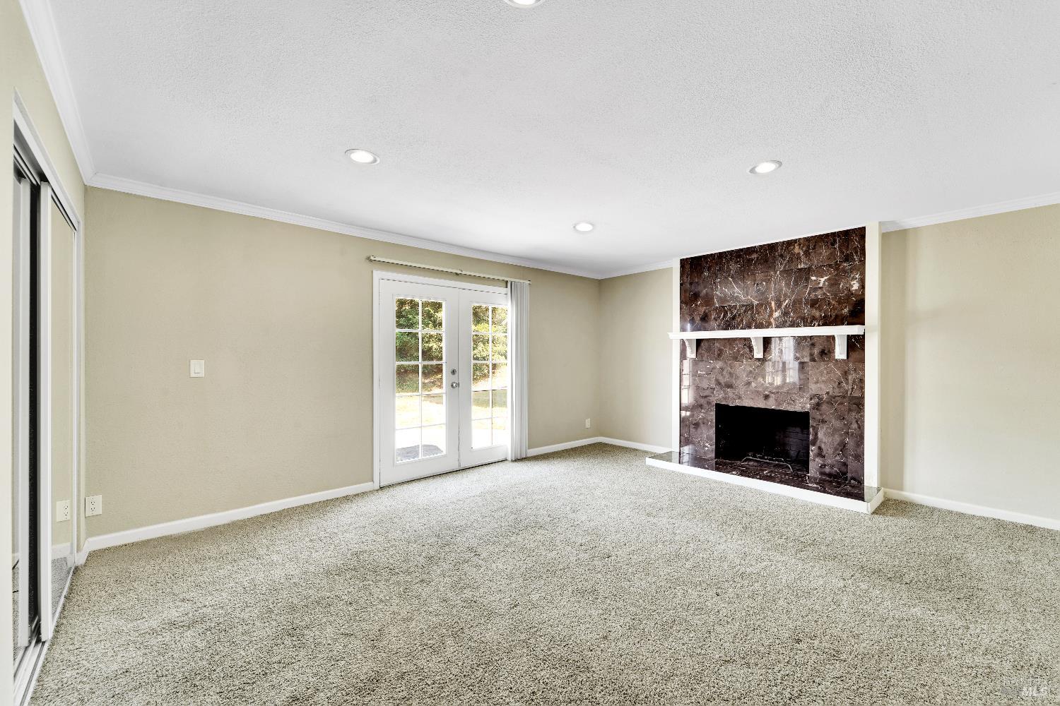 Detail Gallery Image 9 of 20 For 307 Brunswick Dr, Vallejo,  CA 94591 - 3 Beds | 2/1 Baths