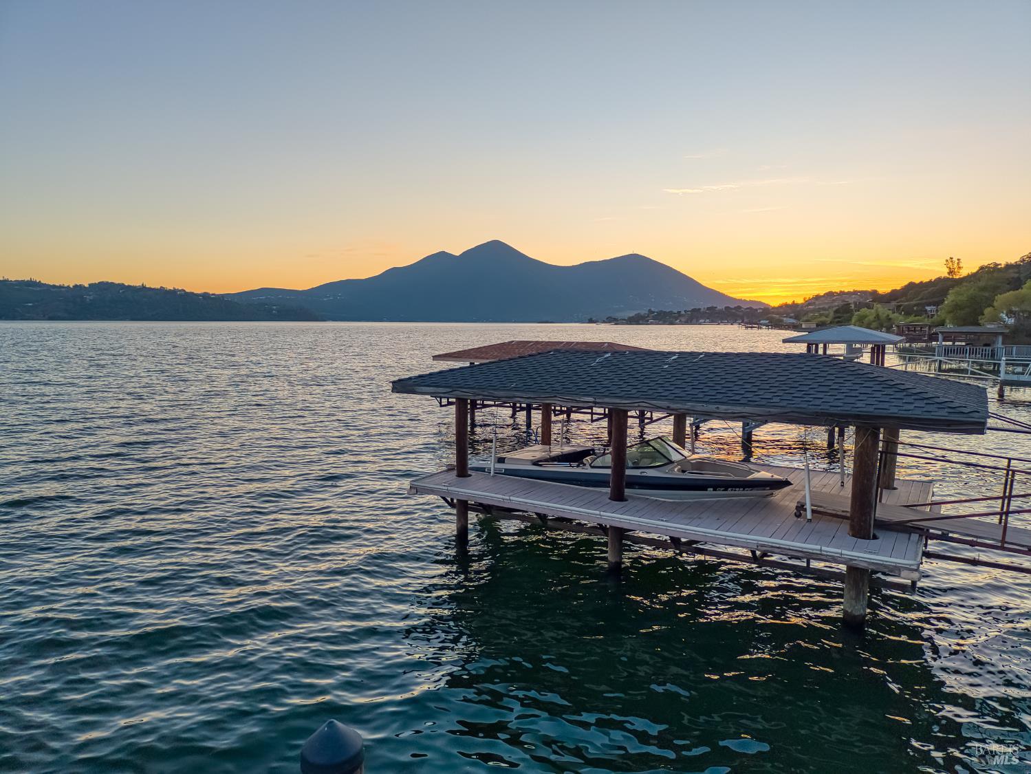 Detail Gallery Image 37 of 43 For 12620 Lakeshore Dr, Clearlake,  CA 95422 - 3 Beds | 1/1 Baths