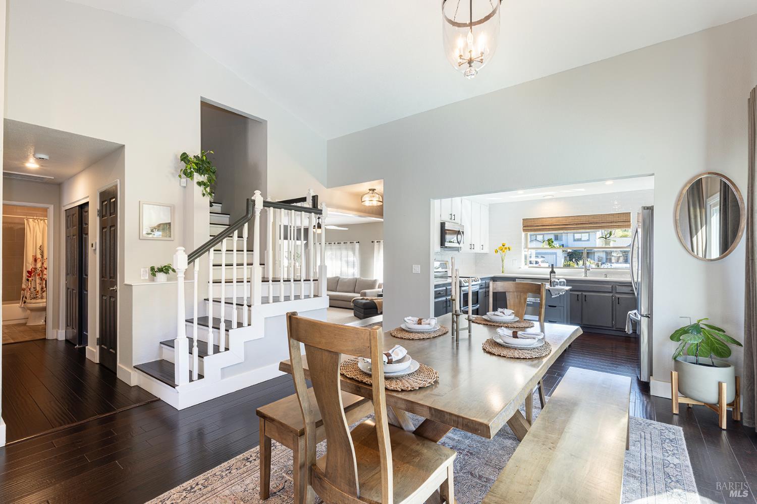 Detail Gallery Image 19 of 61 For 2409 Canin Ct, Santa Rosa,  CA 95405 - 3 Beds | 2 Baths