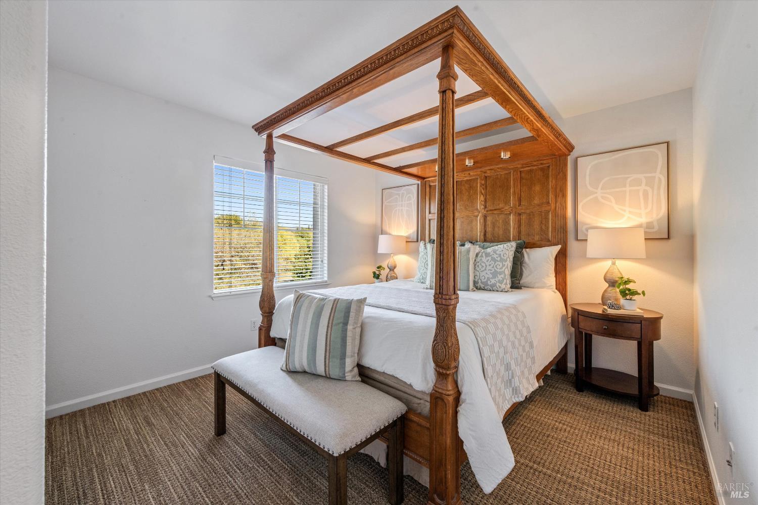 Detail Gallery Image 21 of 30 For 95 Summerbrooke Cir, Napa,  CA 94558 - 4 Beds | 3/1 Baths