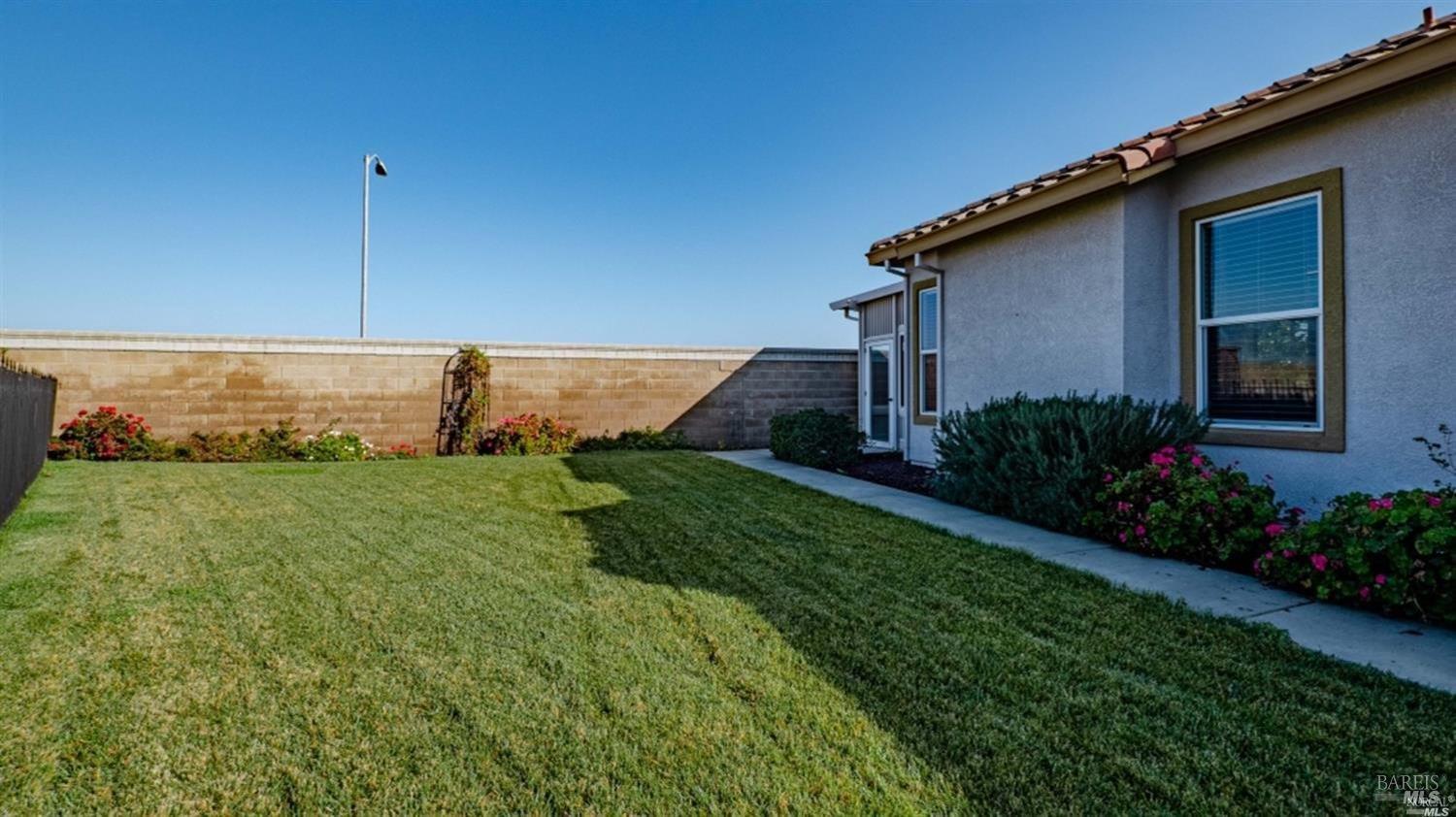 Detail Gallery Image 13 of 14 For 1064 Diamante St, Rio Vista,  CA 94571 - 2 Beds | 2/1 Baths